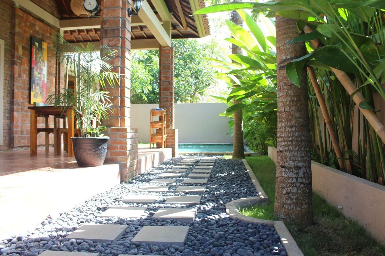 Villa Mayong Uluwatu Esterno foto